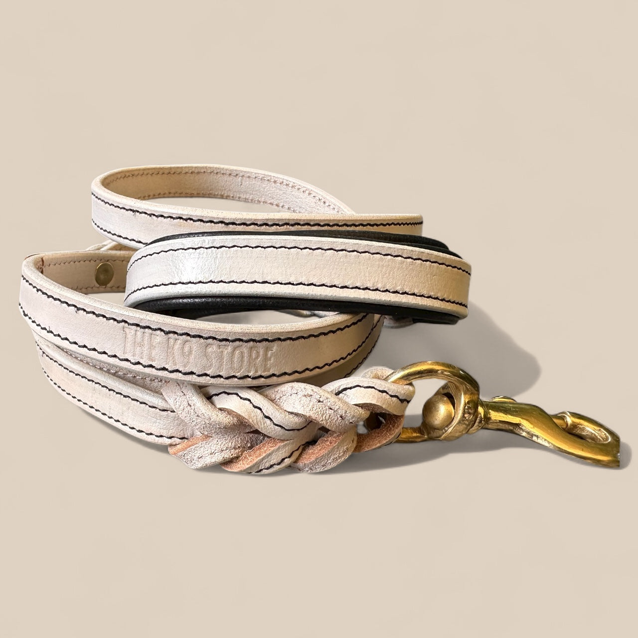 Premium White Leather Dog Leash | 6-Feet Long | Brass Hardware | Cushioned Handle | Double Handle Leash – The K9 Store