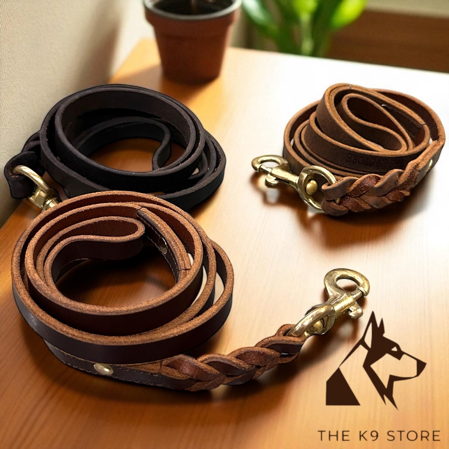 The K9 Store Premium Leather Single Handle Freebie Dog Leash, 5 Feet Long With Brass Hook For All Dog Breeds