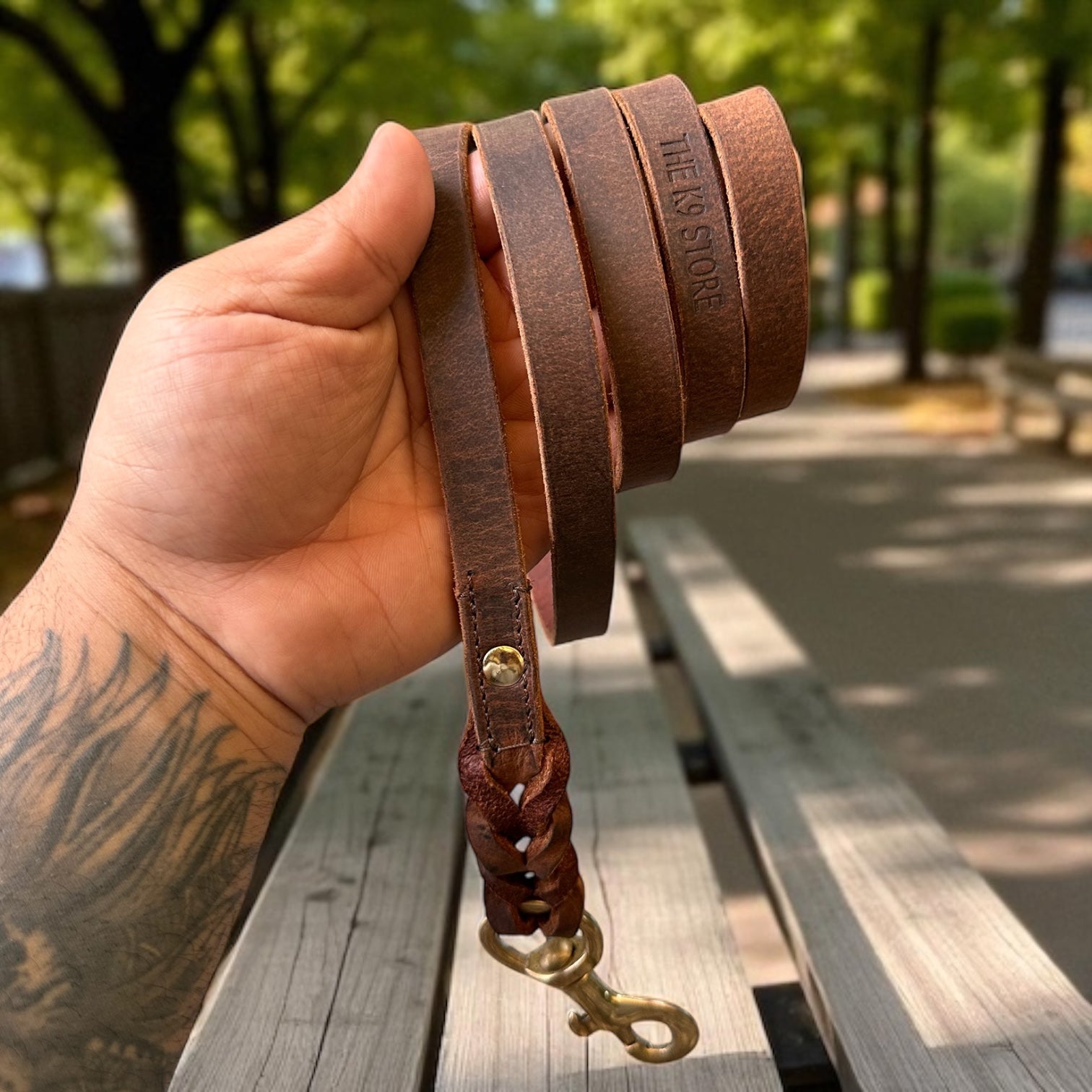 The K9 Store Premium Leather Single Handle Freebie Dog Leash, 5 Feet Long With Brass Hook For All Dog Breeds