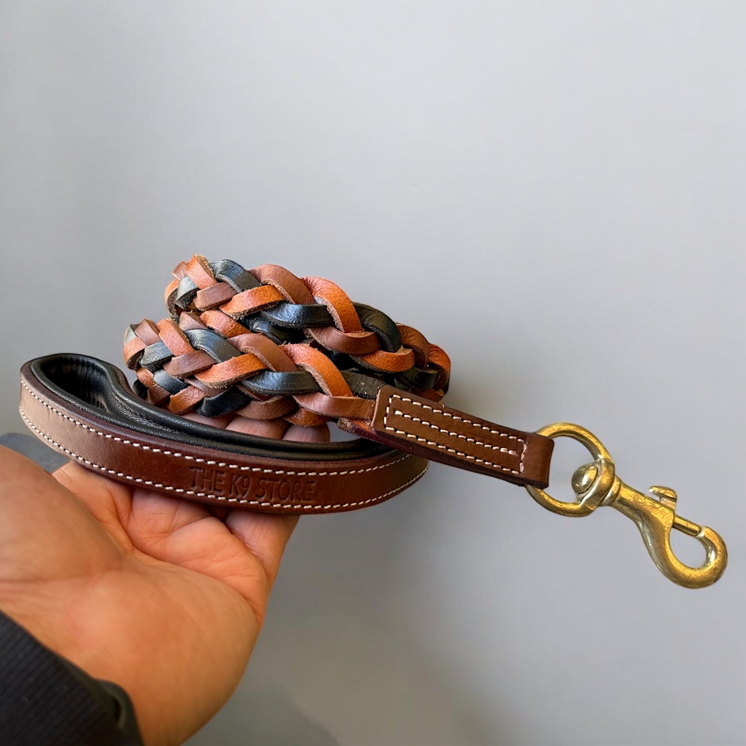 Leashes Collections
